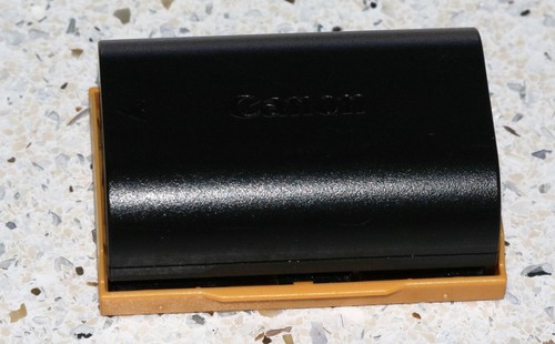 Genuine canon camera - genuine,